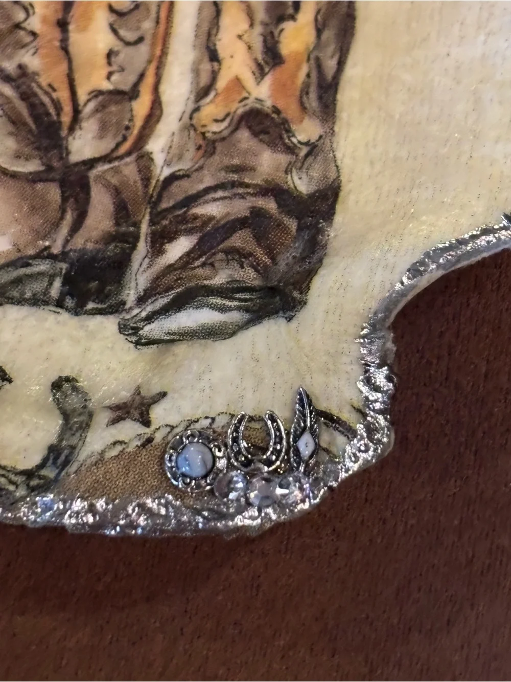 Western Style Handmade Shell Jewelry holder.
